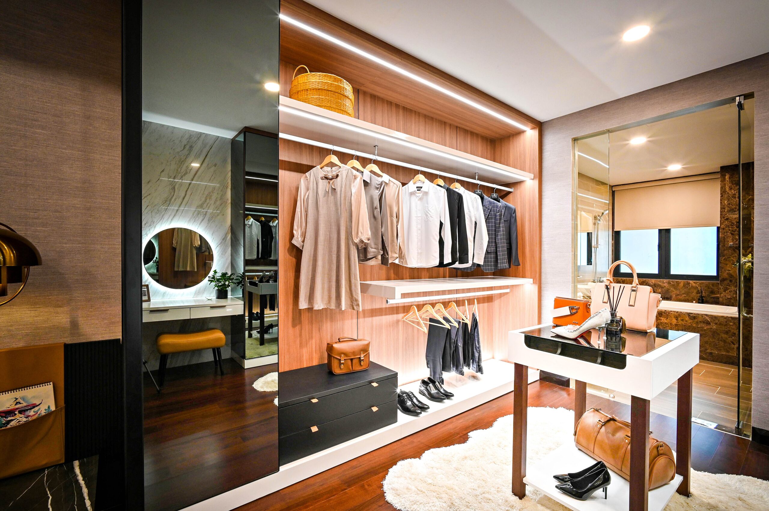 minimalist wardrobe checklist
